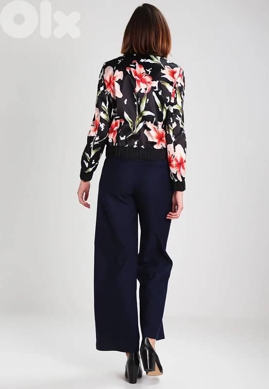 HUGO ORIGINAL NEW BOMBER 3