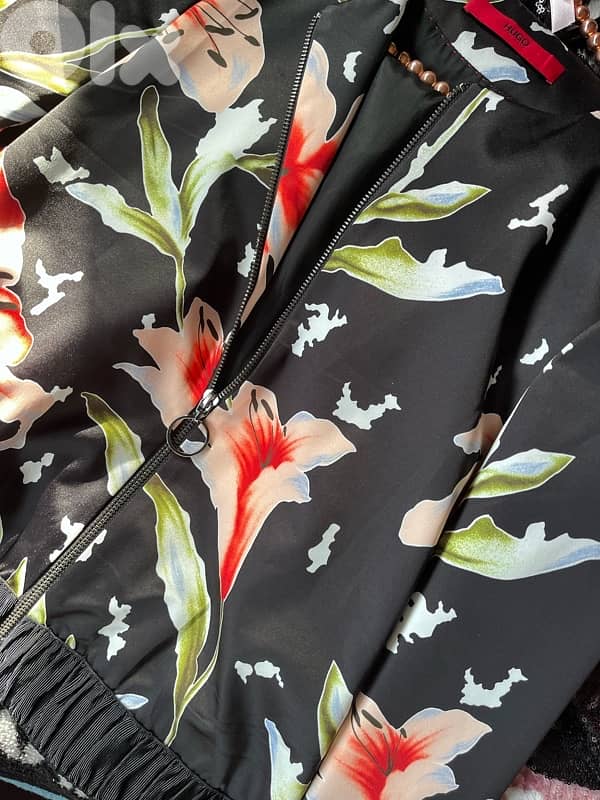 HUGO ORIGINAL NEW BOMBER 13