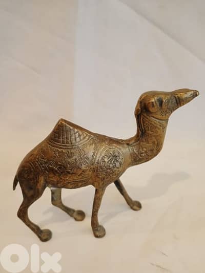 جمل أنتيك نحاس منقوش