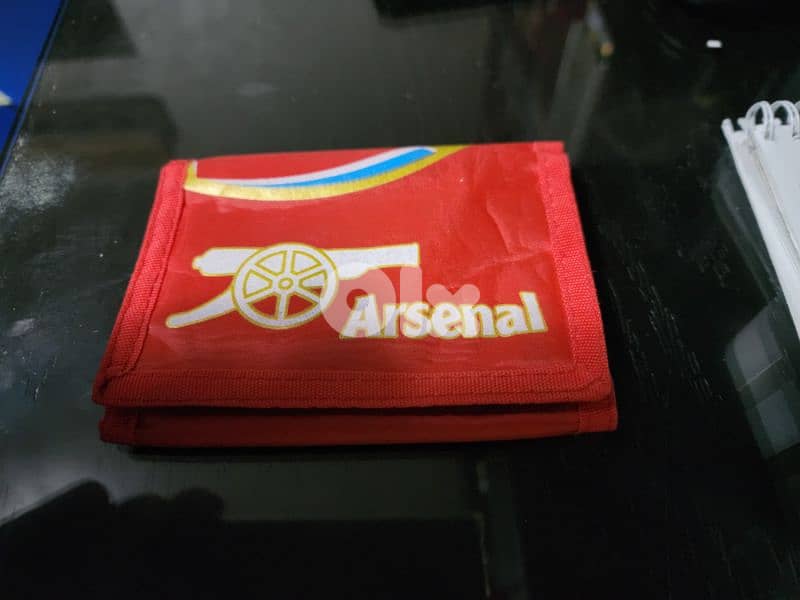 arsenal wallet 2