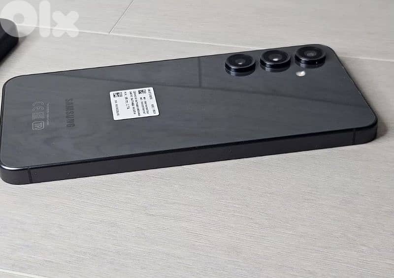 Samsung S24 FE ( 8/128 ) 2