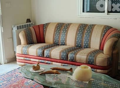 used living room as brand new