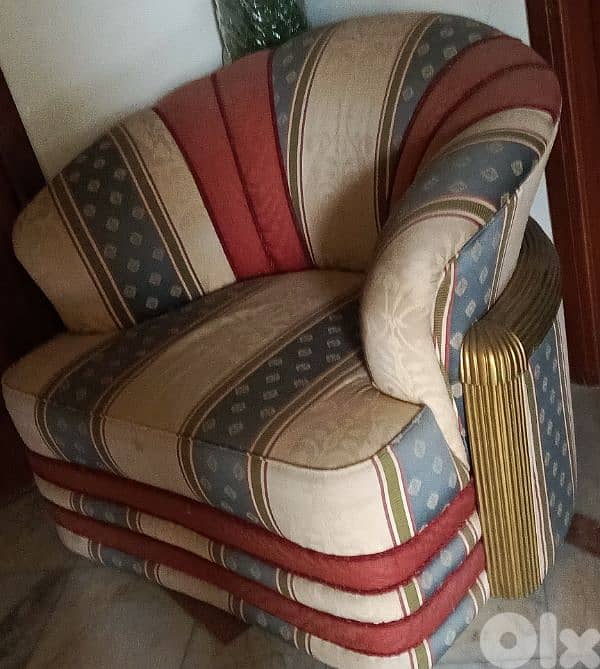 used living room as brand new 1