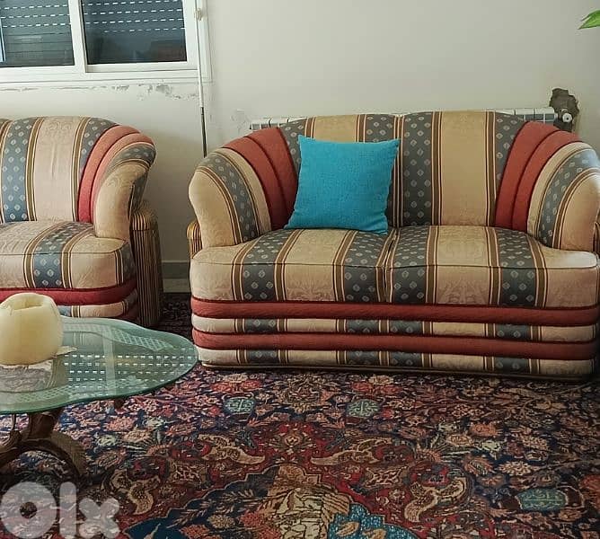 used living room as brand new 3