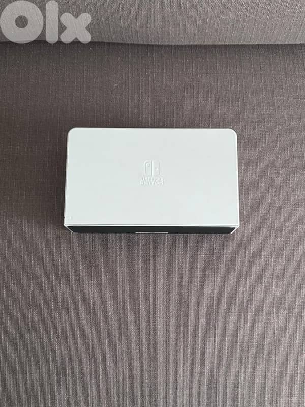 Nintendo Switch OLED White – Full Set + Case 1