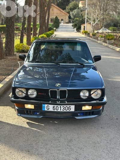 BMW 5-Series 1984