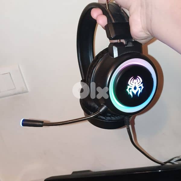 Nintendo switch OLED which all the accessories 7