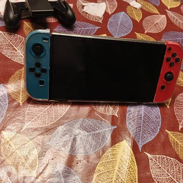 Nintendo switch OLED which all the accessories 11