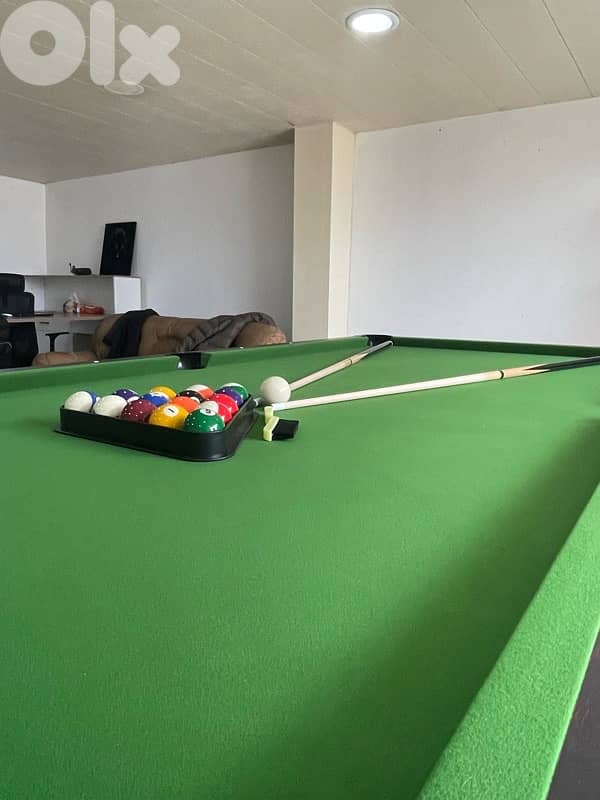 Billiard Pool Table 8ft blue on black MDF with accessories 4