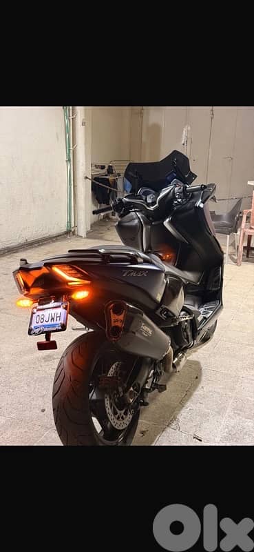 TMAX DX FULL MALLOSSI 2