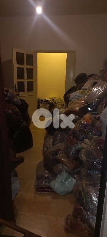 ستوك مناديل وايشاربات