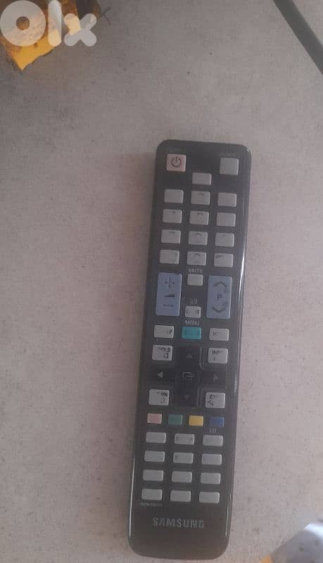 46inch samsung Lcd 2