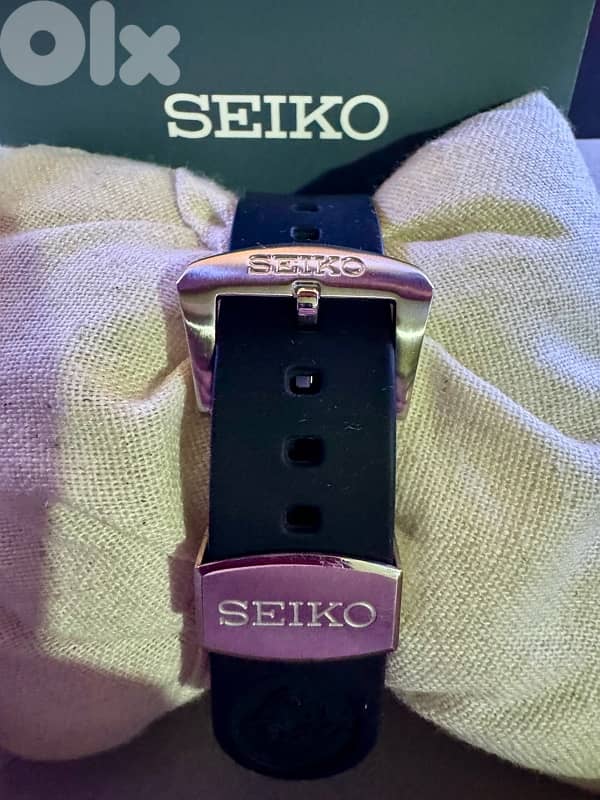 Seiko Automatic Divers Watch (PERFECT CONDITION) 7