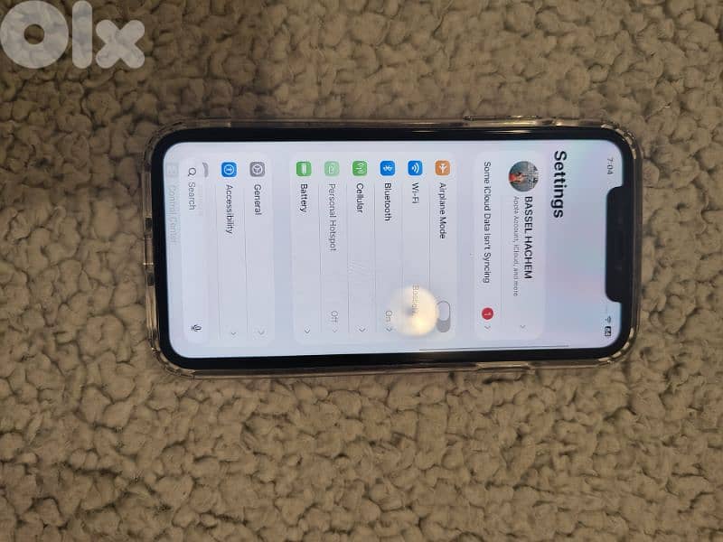 I phone 11 super clean 2