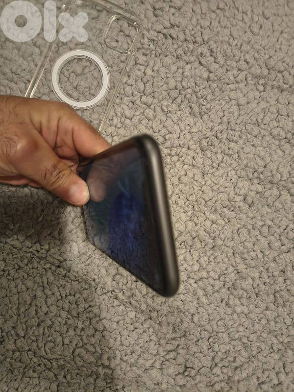 I phone 11 super clean 3