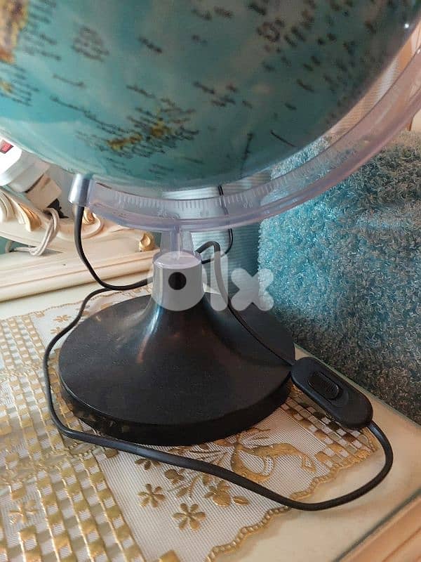 كرة ارضية - Globe 2