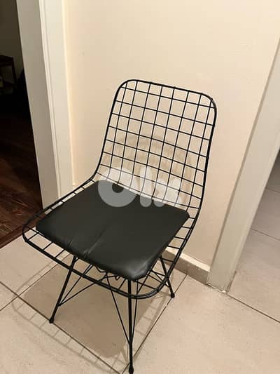 black chairs for sale