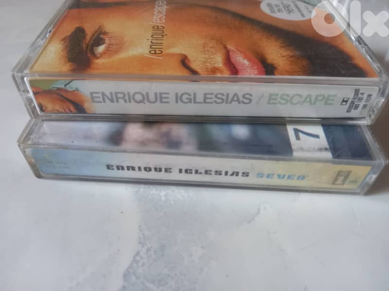 Enrique Iglesias cassettes including the albums "Escape & Seven 2