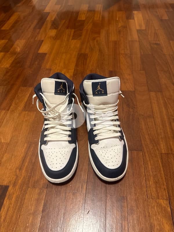 Air Jordan 1 4