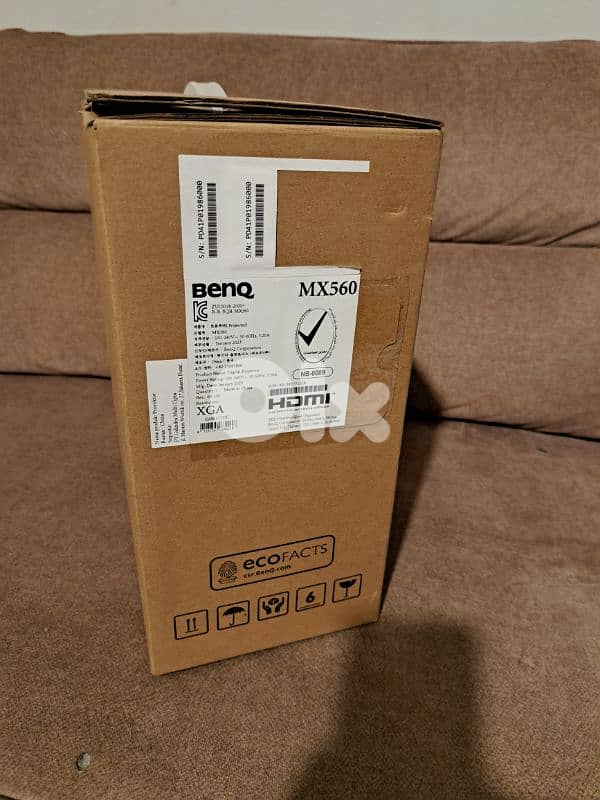 BenQ MX560 4000 ANSI Lumens XGA 2