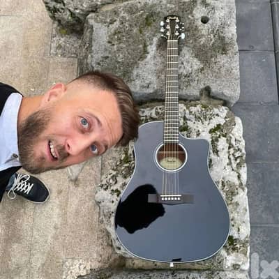 Professional Guitar Lessons – (Modern Electric, Rock, Jazz, Classical)