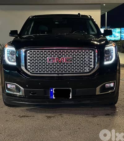 GMC Yukon Denali 2015 Super clean condition