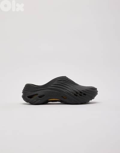 Original Crocs Echo Wave