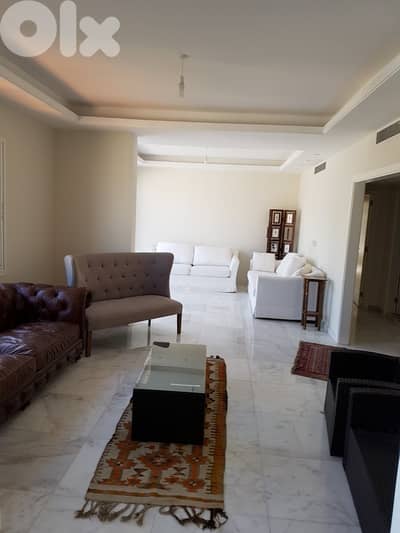 شقة للبيع في السيفي Spacious apartment for sale in Saifi | Mono