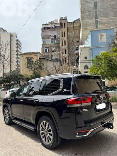 2022 Land cruiser VXR 70th Anniversary edition