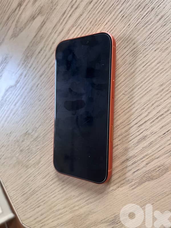 iphone 17 pro like new 5