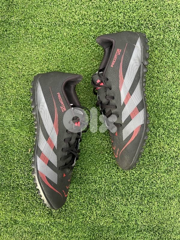 football shoes 1