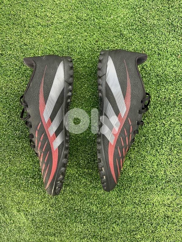 football shoes 2