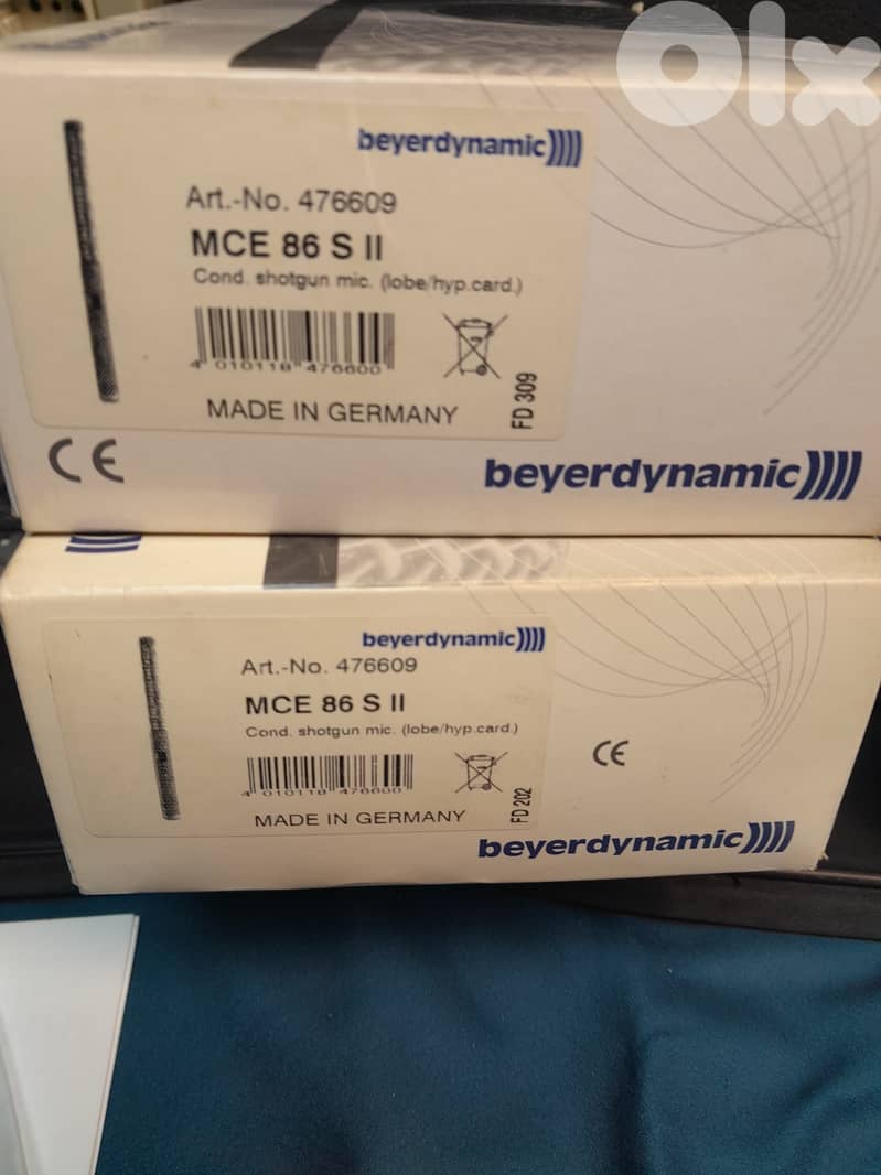 Beyerdynamic MCE86 SII shotgun Mic w/Sennheiser Stand & windshield Set 3