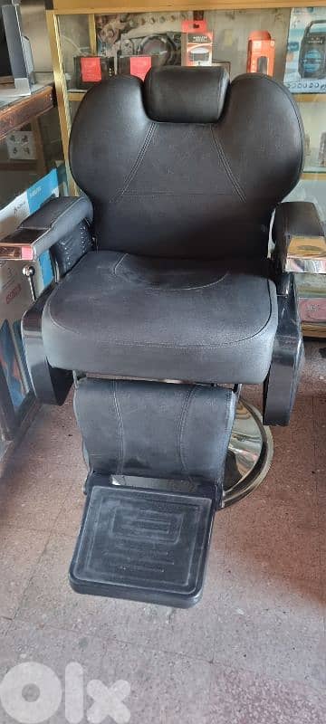 كرسي حلاقة وكرسي غسيل جداد  استعمال شهرين