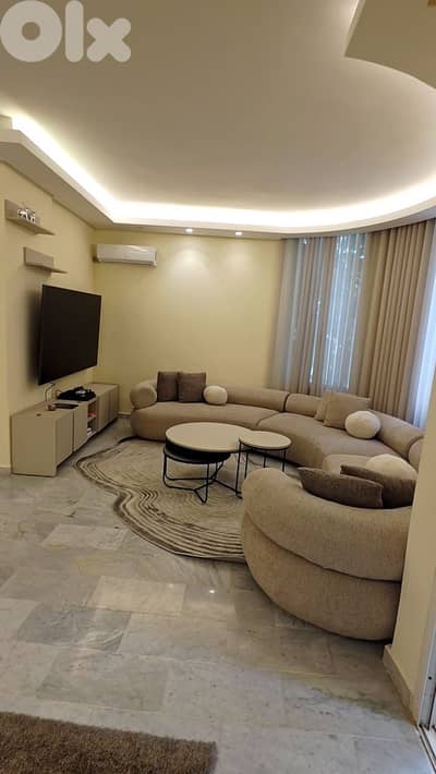 Apartment For Sale in Hazmieh - شقة للبيع في الحازمية