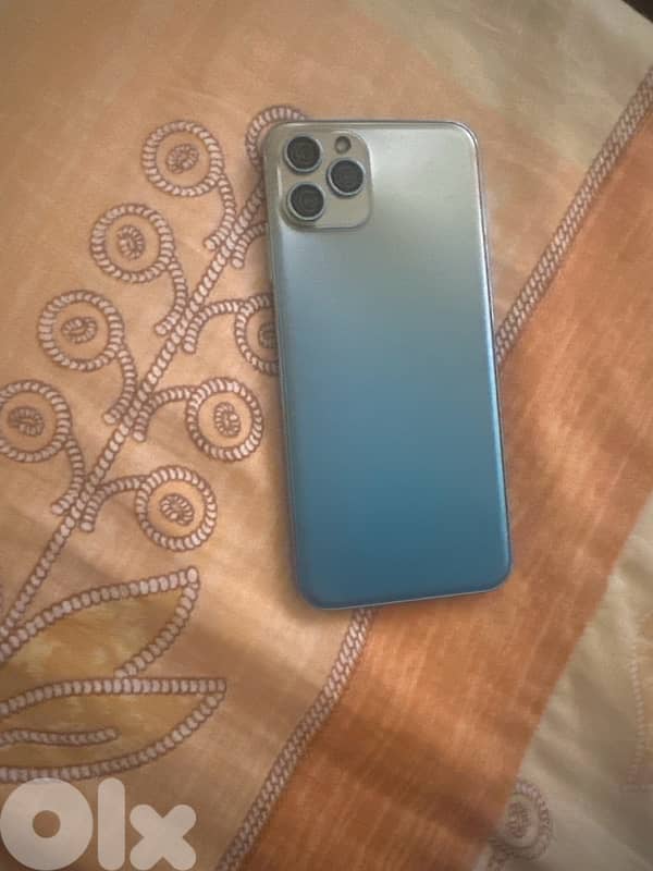 Blackview A95 used like new 1