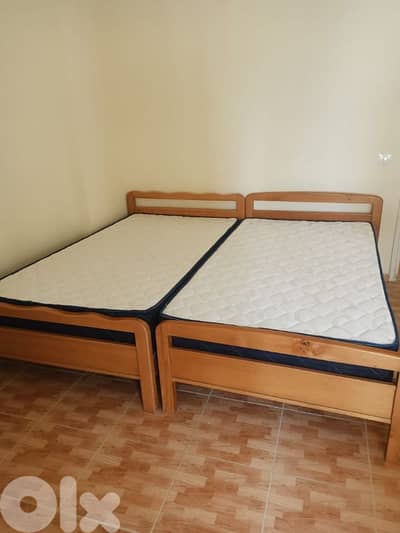 تختين مفرد ونص مع فرش شيه جداد