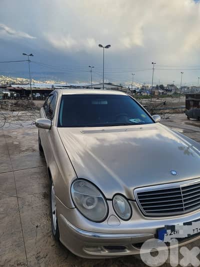 Mercedes-Benz E-Class 2003