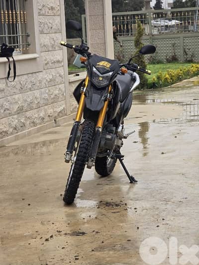 hawk 200 cc 71756336