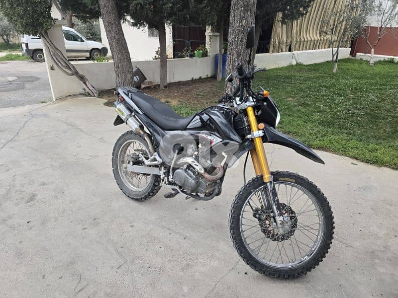 hawk 200 cc 71756336 2