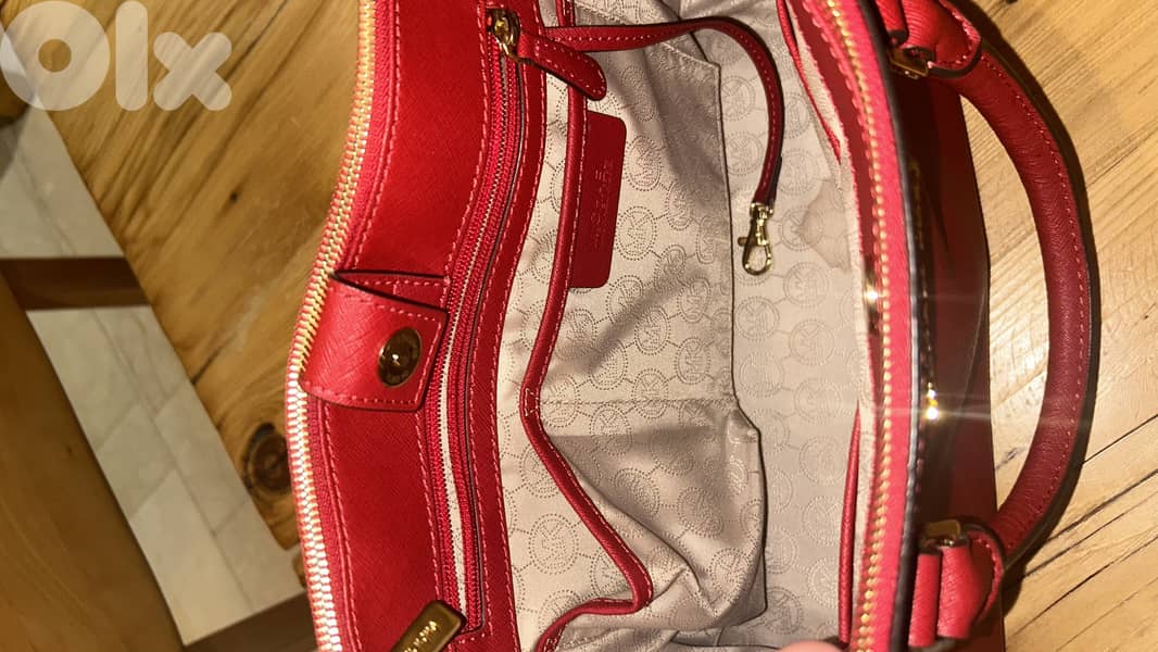 michael kors Sutton Medium Saffiano Leather Satchel. 3