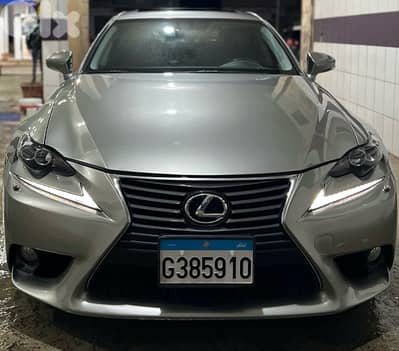 Lexus IS350 2014 – 88,000 KM – Company Source – Well Maintained