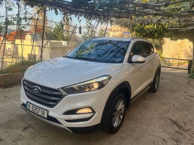 Hyundai tucson 2017