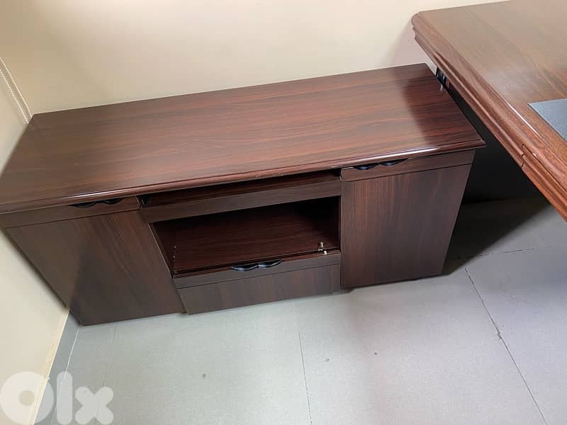 office furniture 10