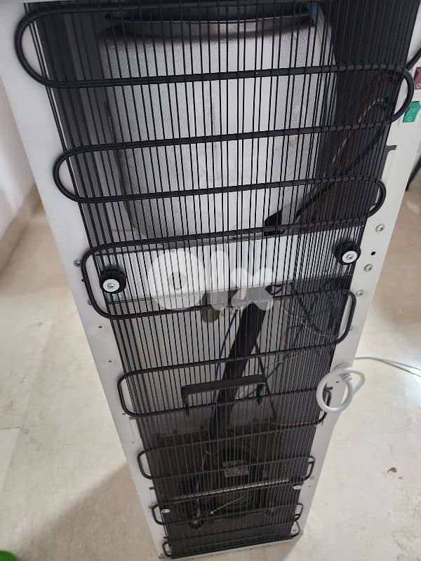 Standing Water Dispenser 2