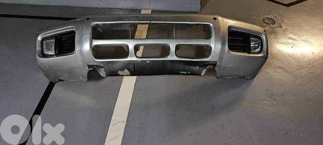 Pathfinder 2004 bumpers fenders