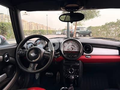 ميني أخرى 2011