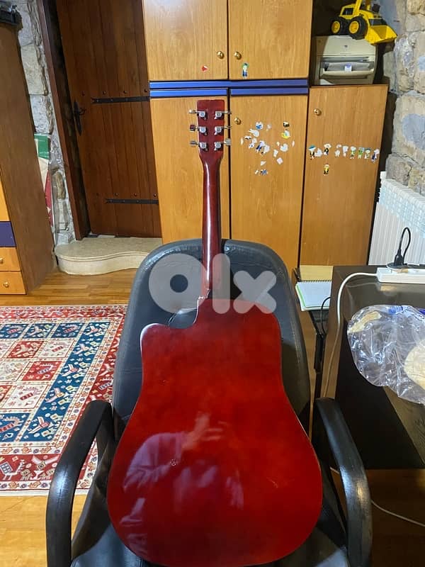 electro-acoustic guitar 2