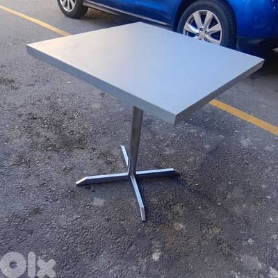 طاولي جيدة ٩٠ يي ٩٠