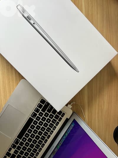 Macbook Air 13” (2017) - Good Condition